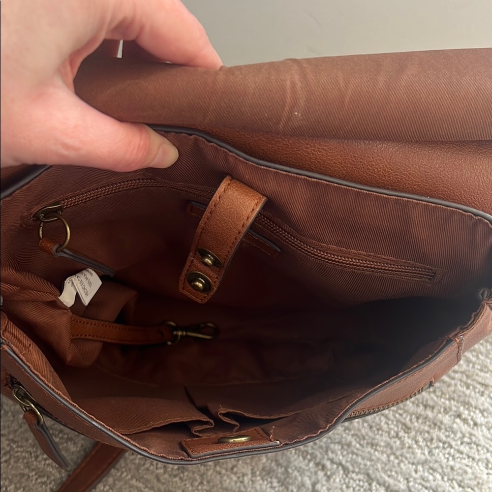 Frye & Co Cognac Faux Leather Crossbody Saddle Bag - Picture 4 of 8